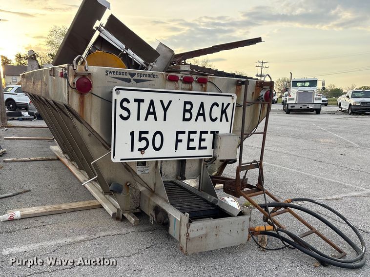 image for item FB8680 Swenson spreader