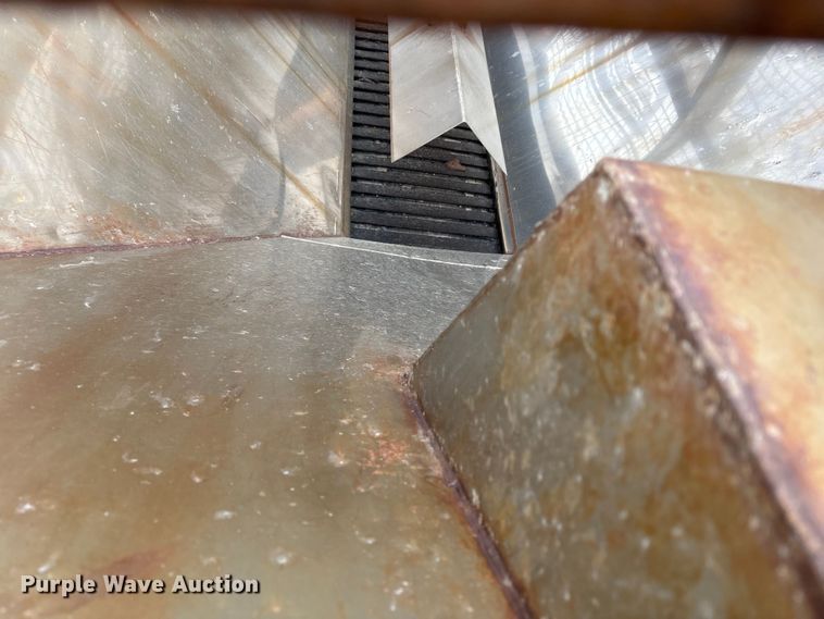 image for item FB8680 Swenson spreader