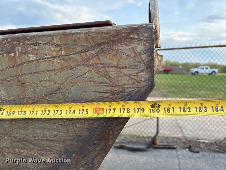 image for item FB8680 Swenson spreader