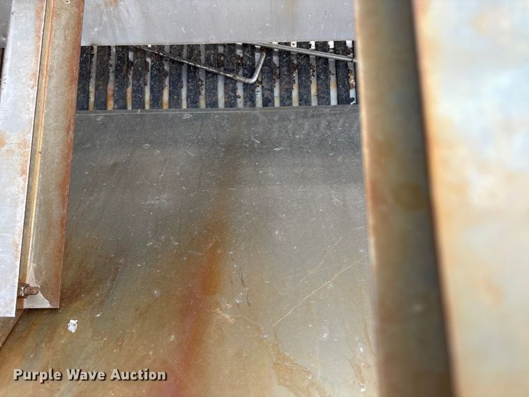 image for item FB8680 Swenson spreader