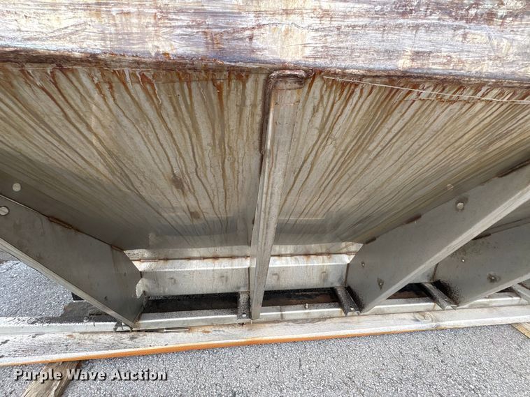 image for item FB8680 Swenson spreader