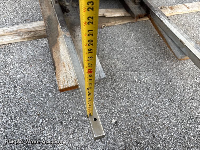 image for item FB8680 Swenson spreader