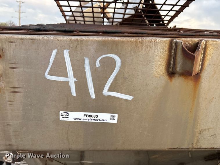 image for item FB8680 Swenson spreader