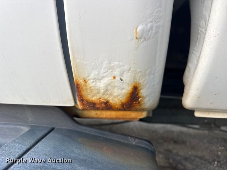 image for item FB8682 2011 Ford F250 Super Duty Ext. Cab pickup truck