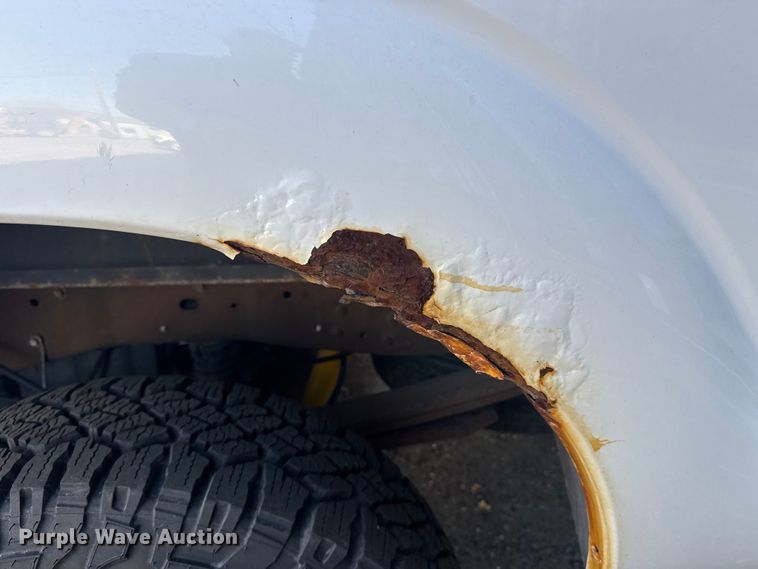 image for item FB8682 2011 Ford F250 Super Duty Ext. Cab pickup truck