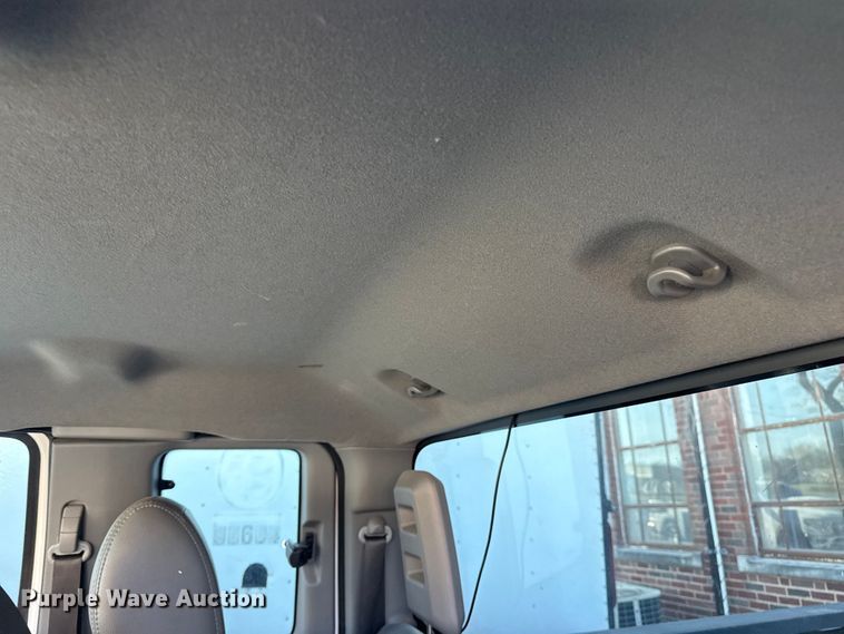 image for item FB8682 2011 Ford F250 Super Duty Ext. Cab pickup truck