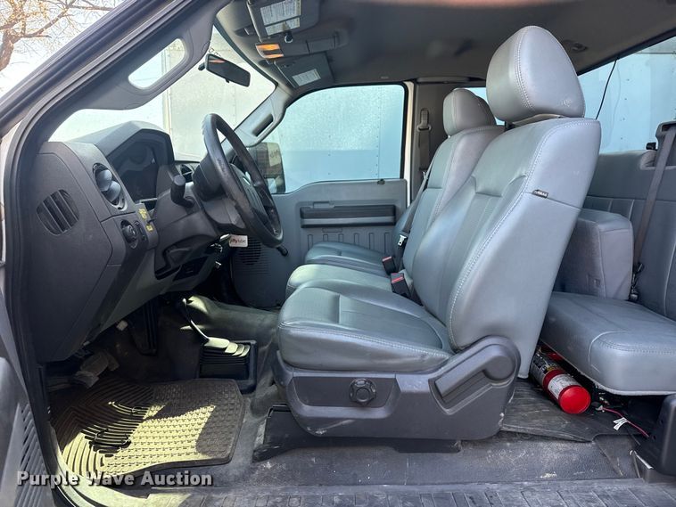 image for item FB8682 2011 Ford F250 Super Duty Ext. Cab pickup truck