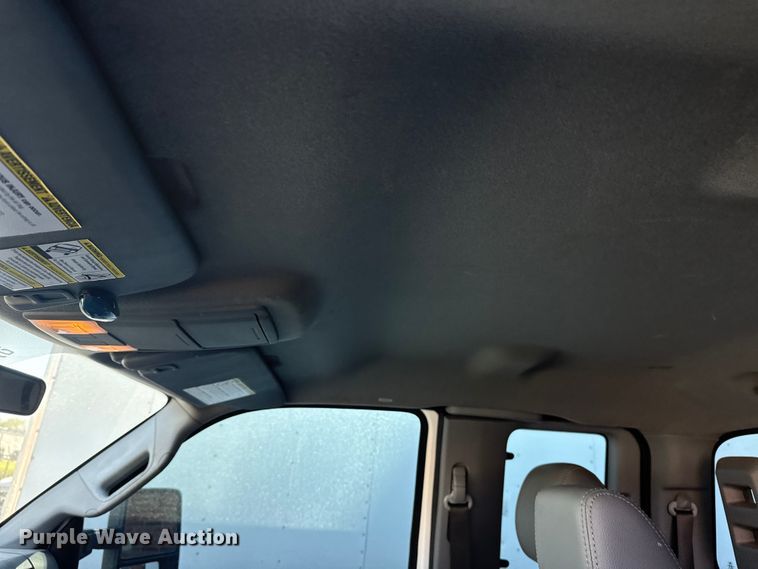 image for item FB8682 2011 Ford F250 Super Duty Ext. Cab pickup truck