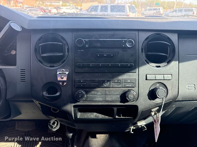 image for item FB8682 2011 Ford F250 Super Duty Ext. Cab pickup truck