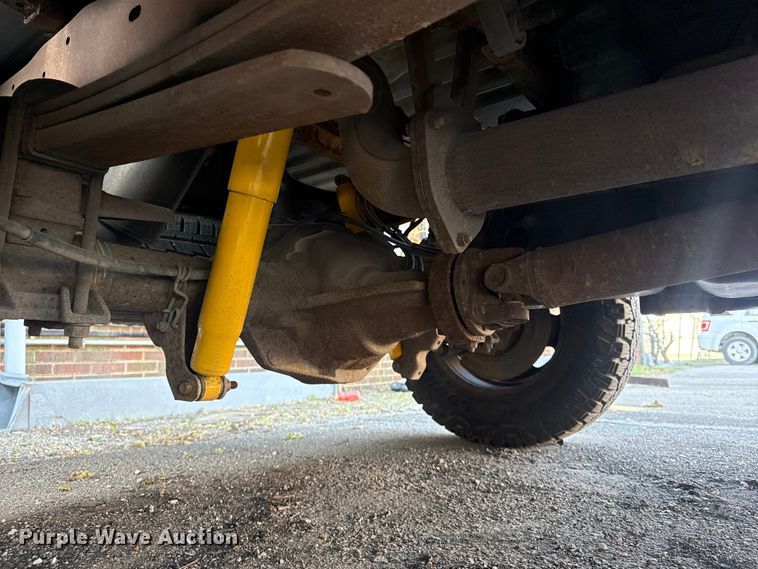 image for item FB8682 2011 Ford F250 Super Duty Ext. Cab pickup truck