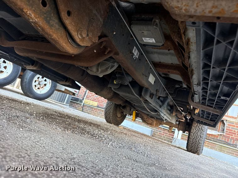 image for item FB8682 2011 Ford F250 Super Duty Ext. Cab pickup truck