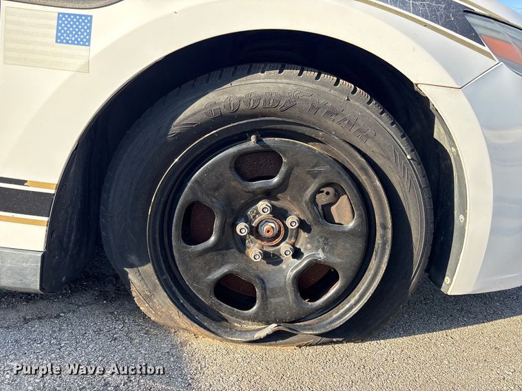 image for item FB8683 2013 Ford Taurus Police Interceptor 