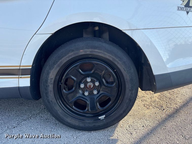 image for item FB8683 2013 Ford Taurus Police Interceptor 