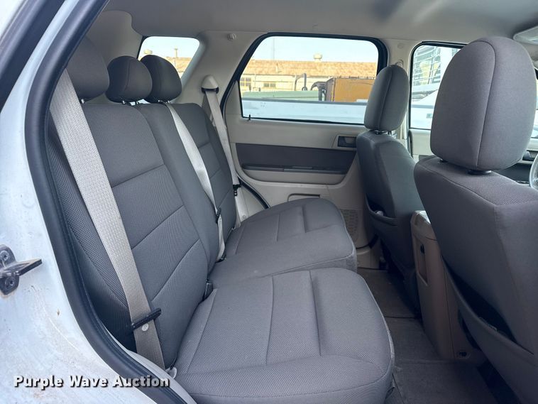 image for item FB8684 2009 Ford Escape SUV