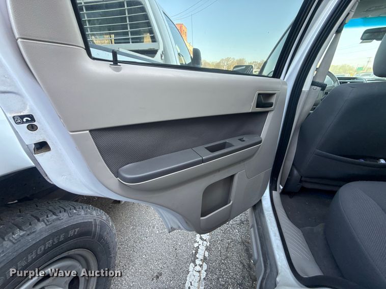 image for item FB8684 2009 Ford Escape SUV