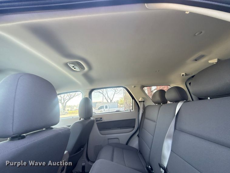 image for item FB8684 2009 Ford Escape SUV