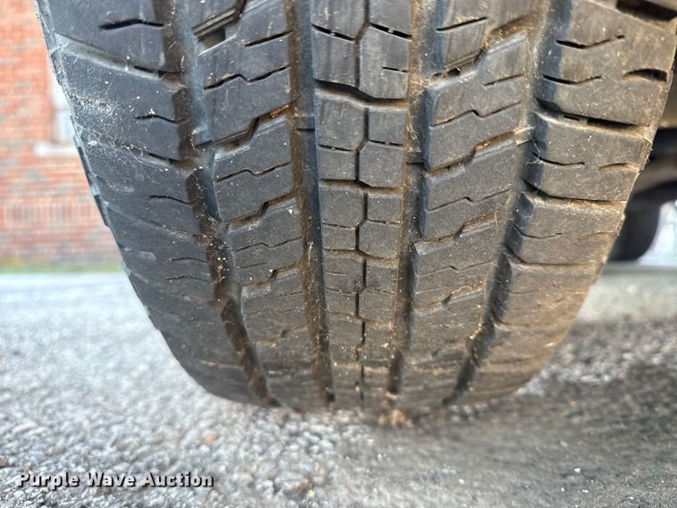 image for item FB8684 2009 Ford Escape SUV