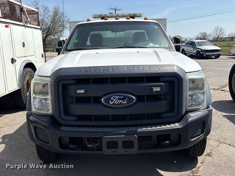 image for item FB8685 2012 Ford F450 Super Duty Ext. Cab flatbed truck