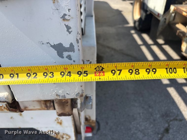 image for item FB8685 2012 Ford F450 Super Duty Ext. Cab flatbed truck