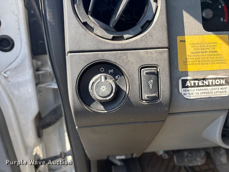 image for item FB8685 2012 Ford F450 Super Duty Ext. Cab flatbed truck