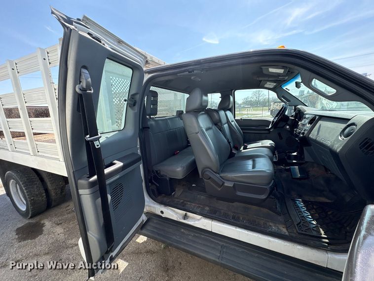 image for item FB8685 2012 Ford F450 Super Duty Ext. Cab flatbed truck