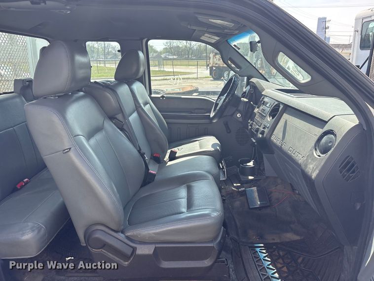 image for item FB8685 2012 Ford F450 Super Duty Ext. Cab flatbed truck