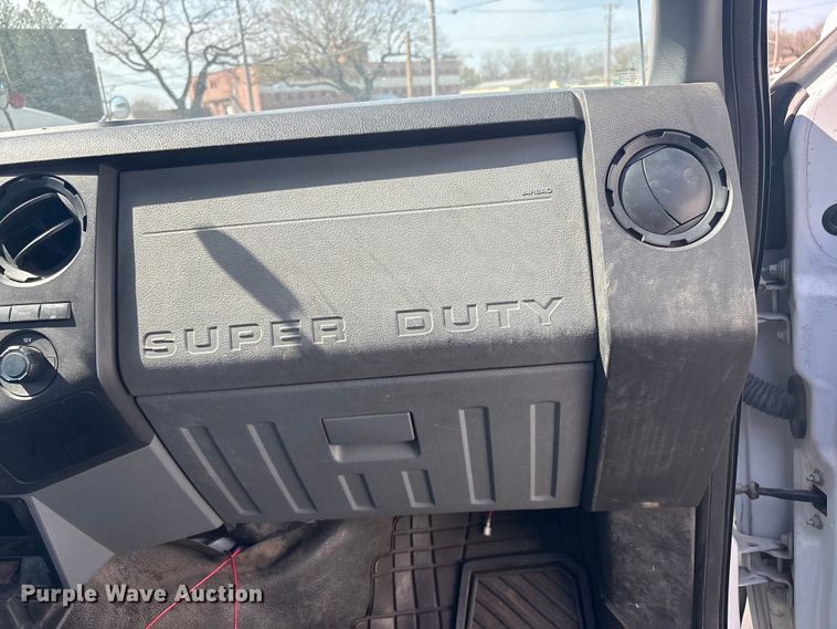 image for item FB8685 2012 Ford F450 Super Duty Ext. Cab flatbed truck