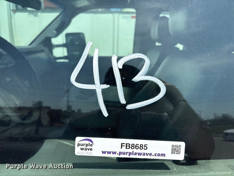 image for item FB8685 2012 Ford F450 Super Duty Ext. Cab flatbed truck