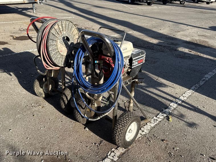 image for item FB8686 (2) Industrial ICI Prospray paint sprayers