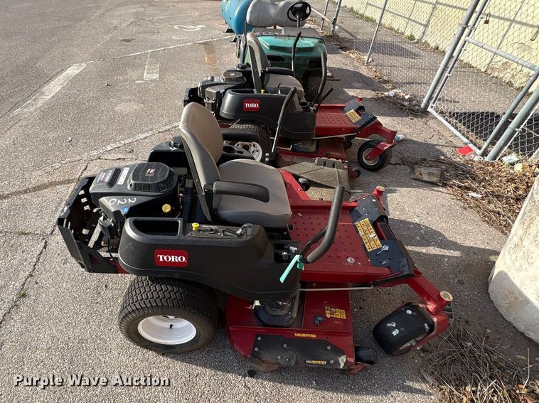 image for item FB8687 (2) 2017 Toro Time Cutter MX6050 ZTR lawn mowers