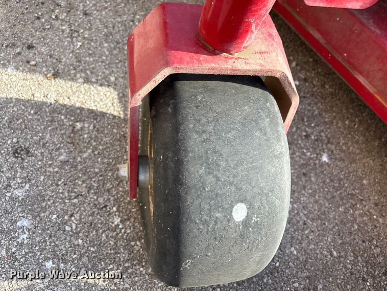 image for item FB8687 (2) 2017 Toro Time Cutter MX6050 ZTR lawn mowers