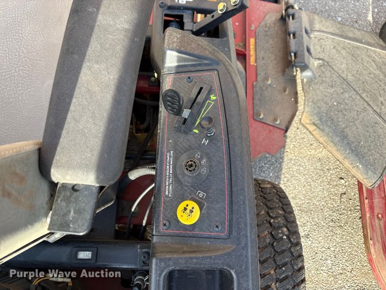 image for item FB8687 (2) 2017 Toro Time Cutter MX6050 ZTR lawn mowers