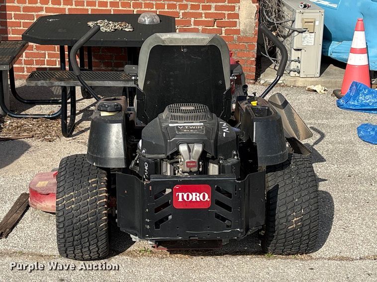 image for item FB8688 2017 Toro Time Cutter MX6050 ZTR lawn mower