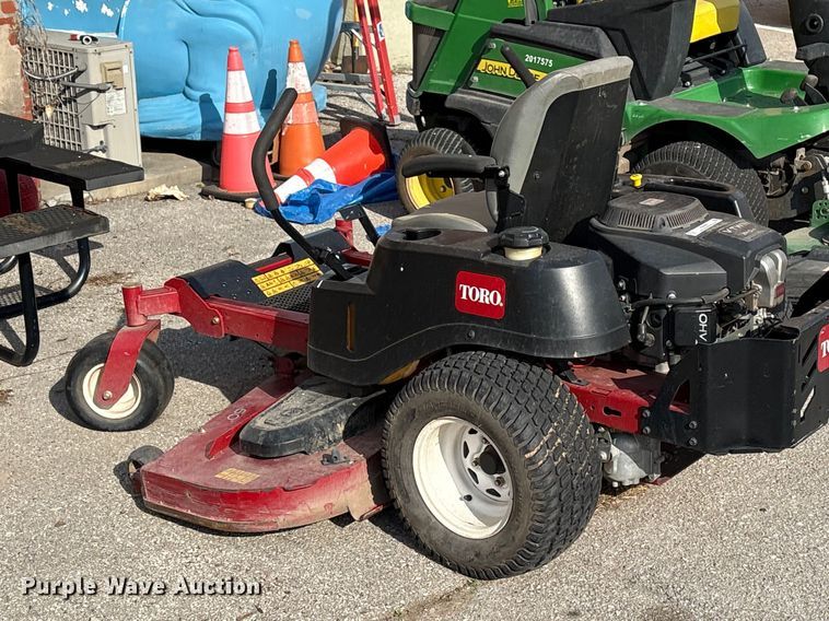 image for item FB8688 2017 Toro Time Cutter MX6050 ZTR lawn mower