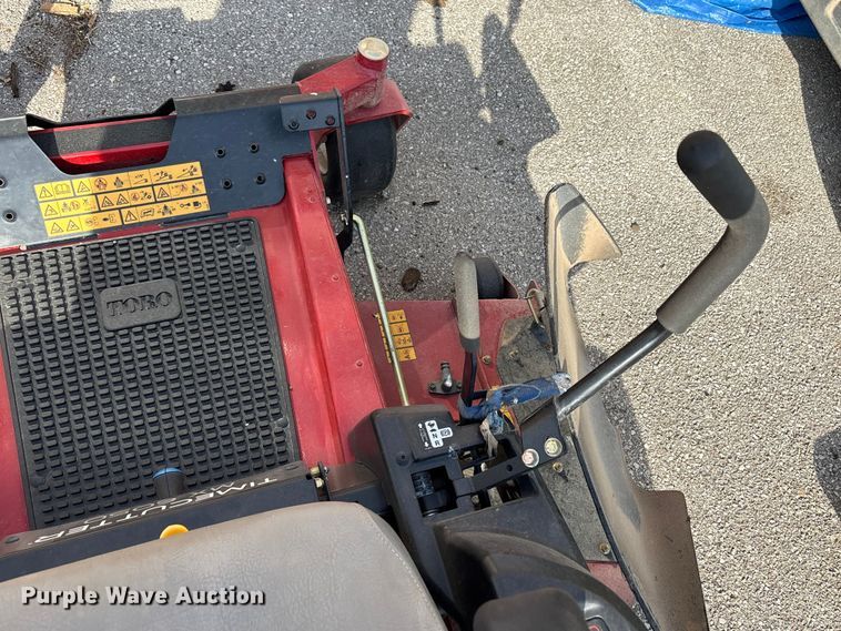 image for item FB8688 2017 Toro Time Cutter MX6050 ZTR lawn mower