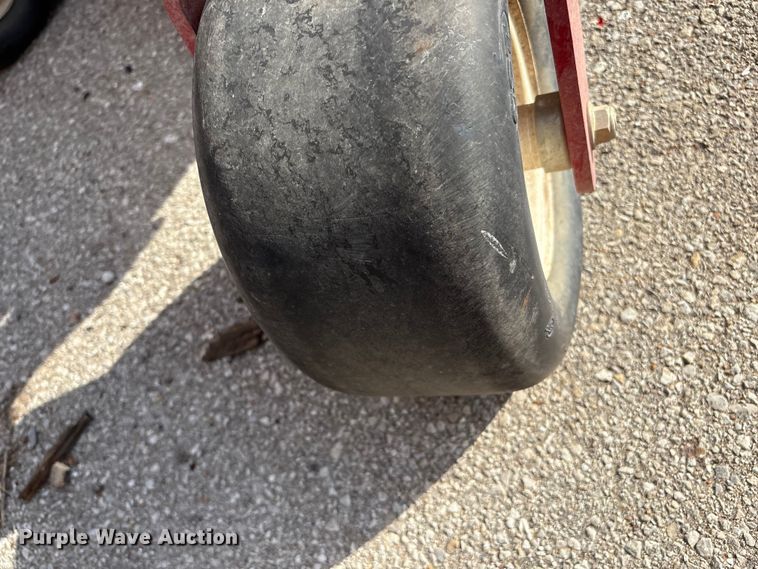 image for item FB8688 2017 Toro Time Cutter MX6050 ZTR lawn mower