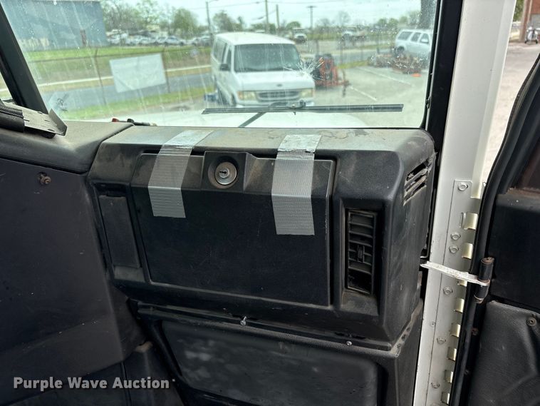 image for item FB8691 2009 Freightliner FLD120 semi truck