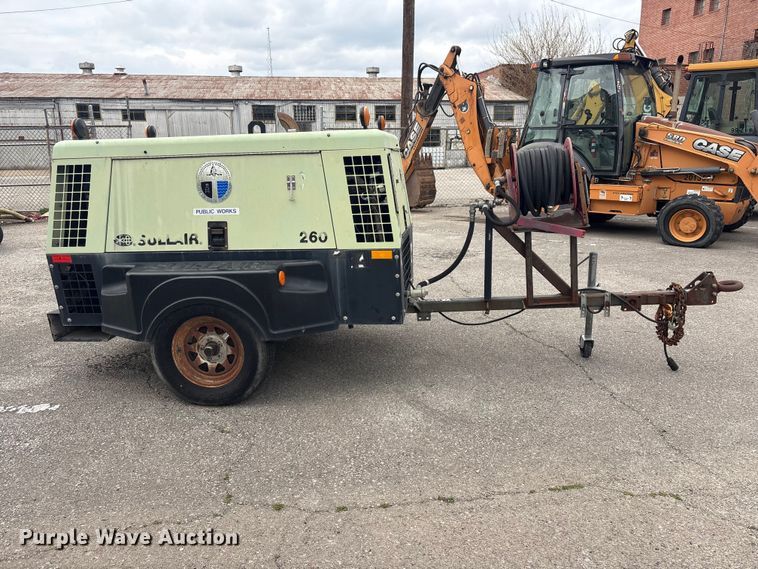 image for item FB8693 2005 Sullair 260DPQJD air compressor