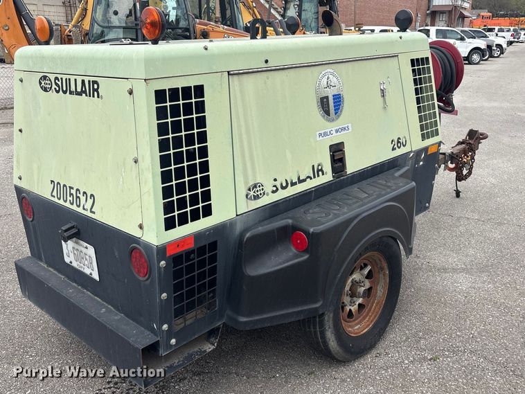 image for item FB8693 2005 Sullair 260DPQJD air compressor