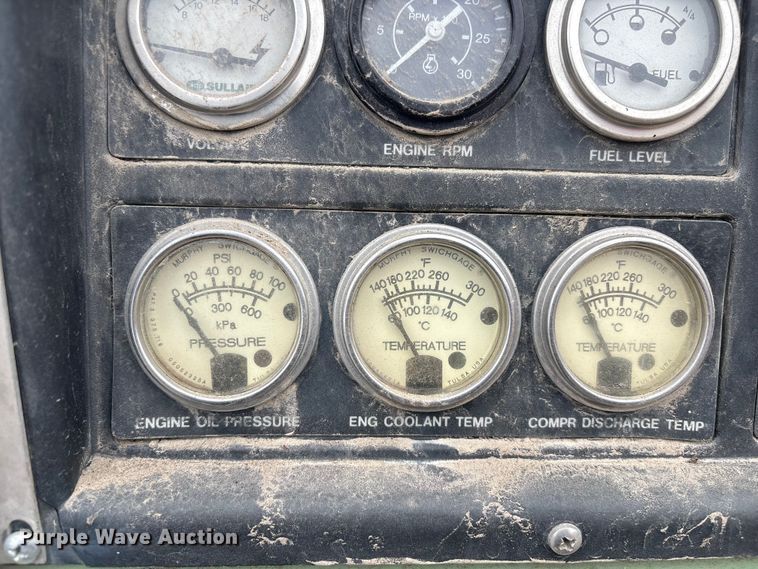 image for item FB8693 2005 Sullair 260DPQJD air compressor