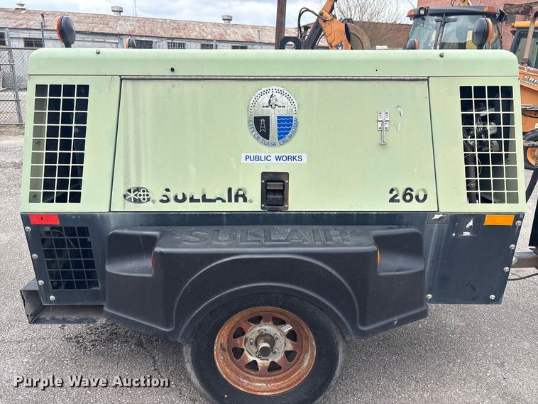 image for item FB8693 2005 Sullair 260DPQJD air compressor