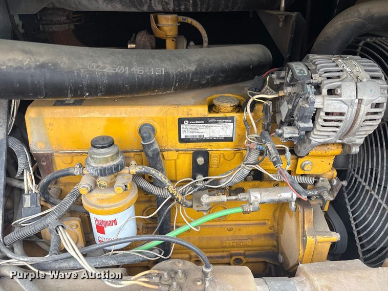 image for item FB8693 2005 Sullair 260DPQJD air compressor