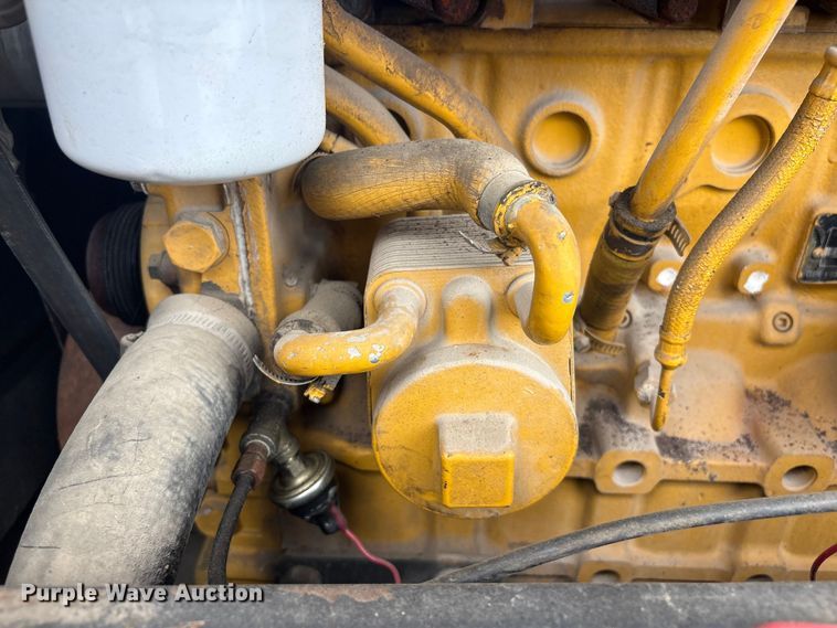 image for item FB8693 2005 Sullair 260DPQJD air compressor