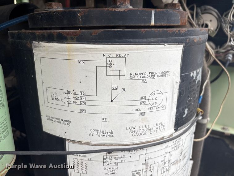 image for item FB8693 2005 Sullair 260DPQJD air compressor