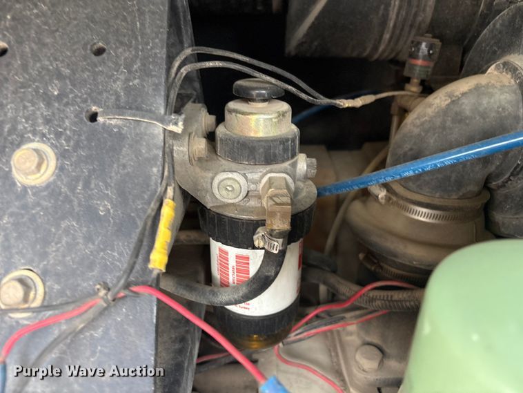 image for item FB8693 2005 Sullair 260DPQJD air compressor