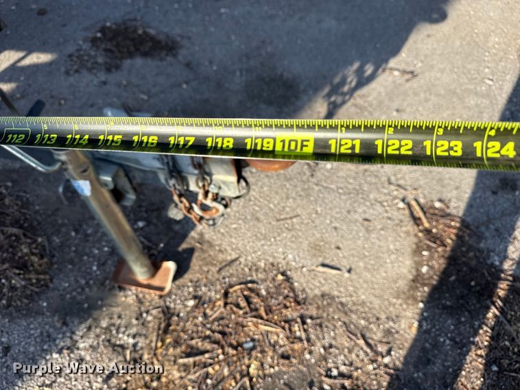 image for item FB8694 2006 WANCO LTC4 light plant