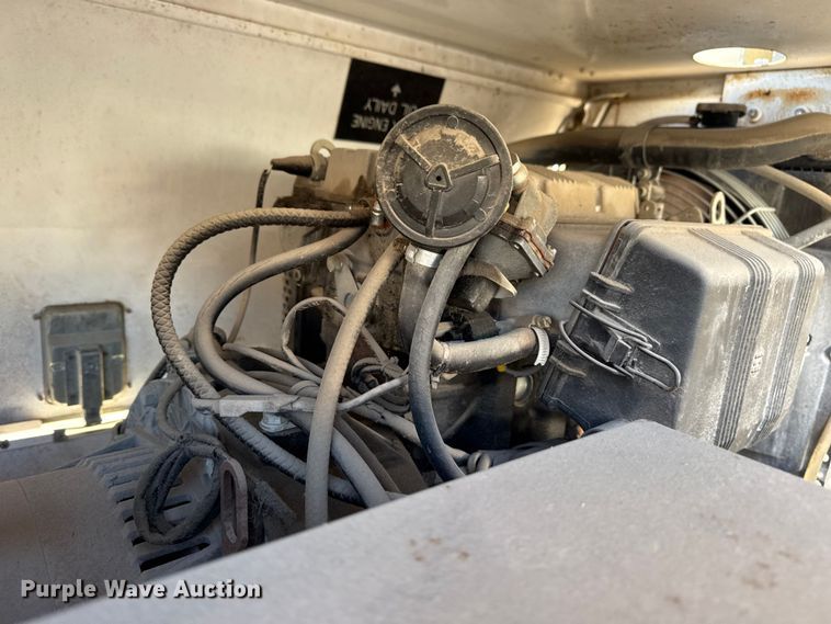 image for item FB8694 2006 WANCO LTC4 light plant