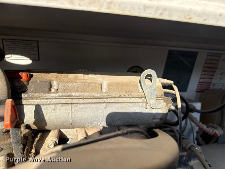 image for item FB8694 2006 WANCO LTC4 light plant