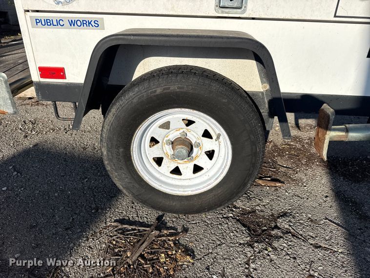 image for item FB8694 2006 WANCO LTC4 light plant