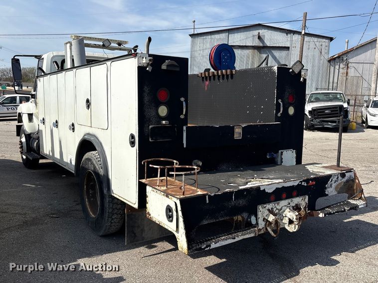 image for item FB8695 2010 International WorkStar 7400 utility / service truck